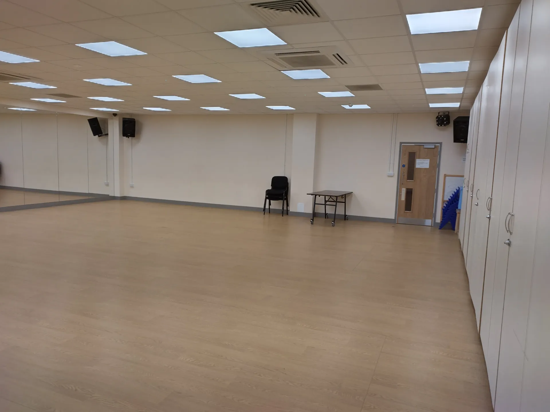 Dance Studio — DS4